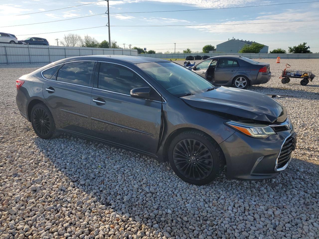 Toyota Avalon Touring