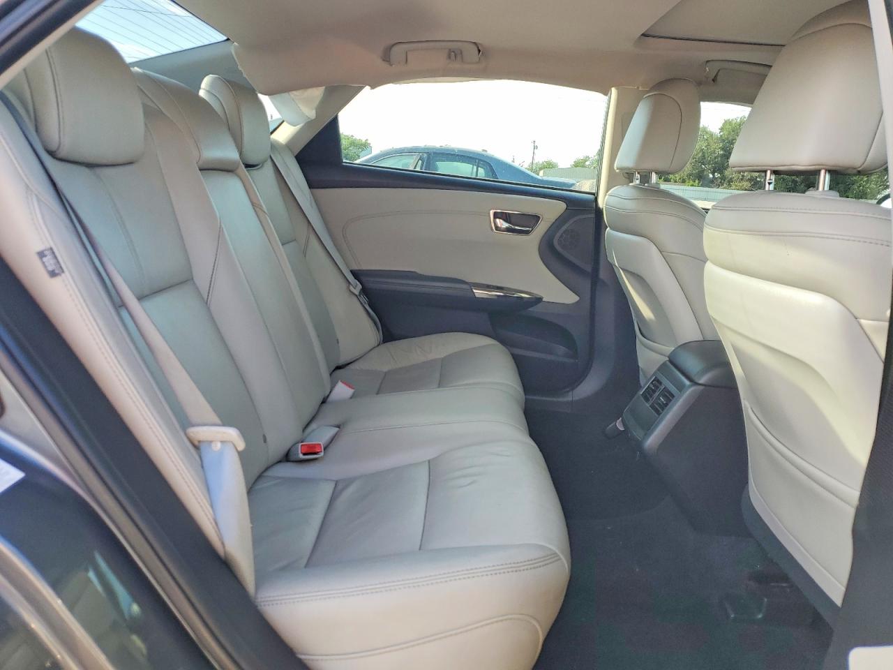 Toyota Avalon Touring