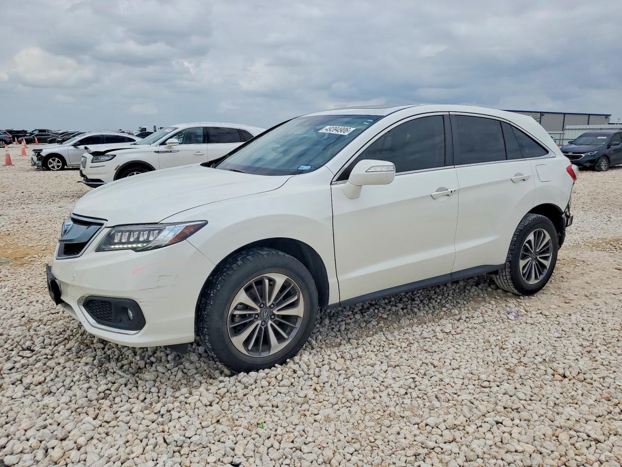 Salvage Acura RDX Image