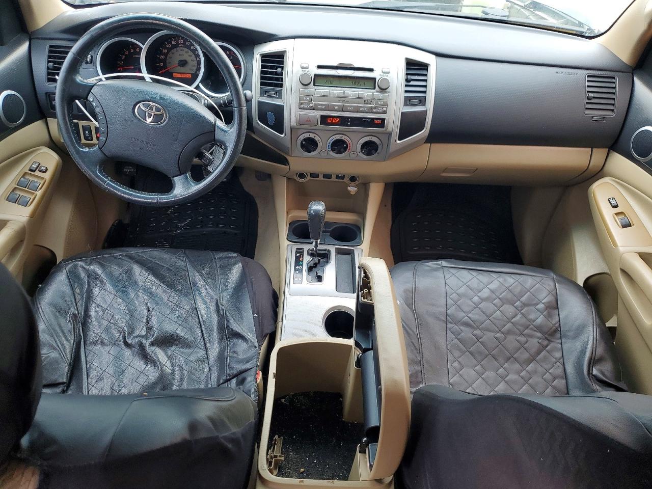 Toyota Tacoma