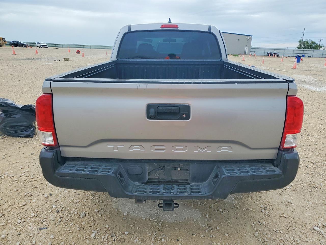 Toyota Tacoma Sr