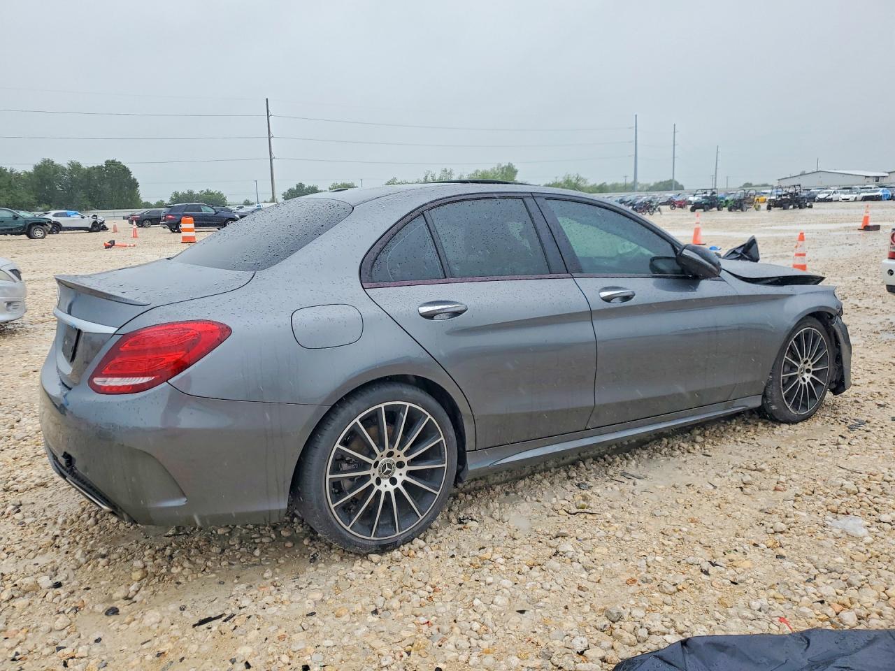 Mercedes-Benz C-Class 300