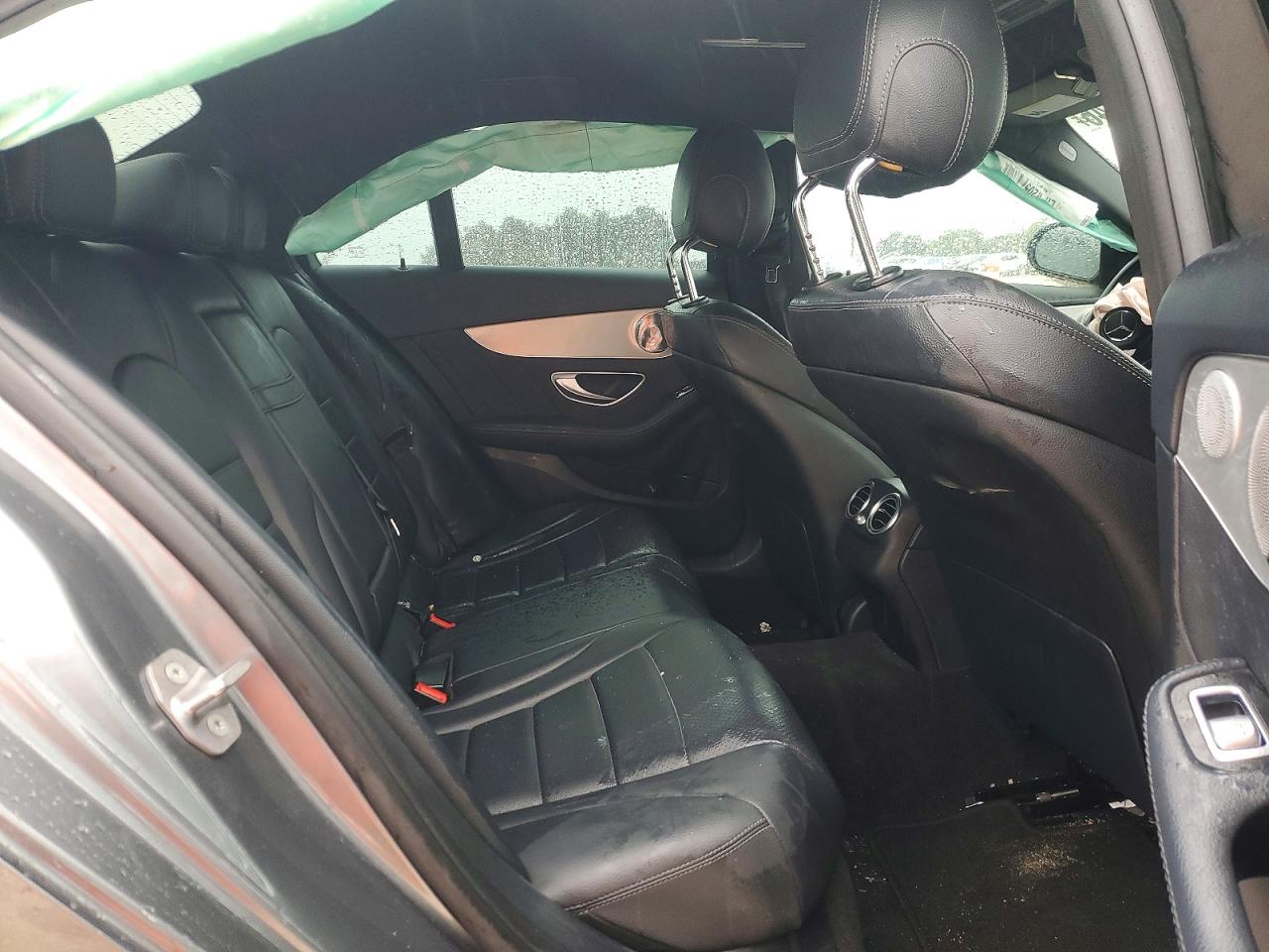 Mercedes-Benz C-Class 300