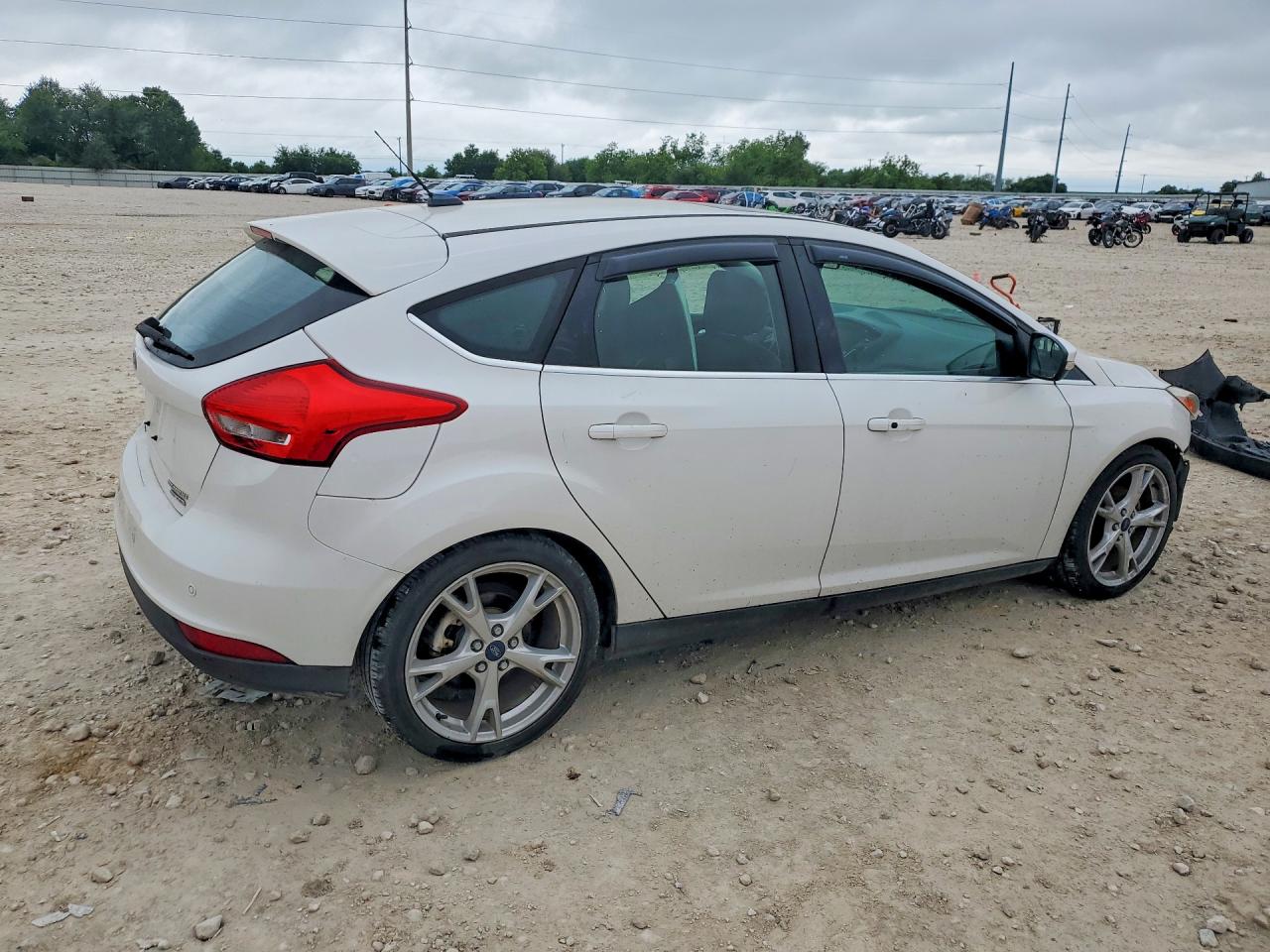 Ford Focus Titanium