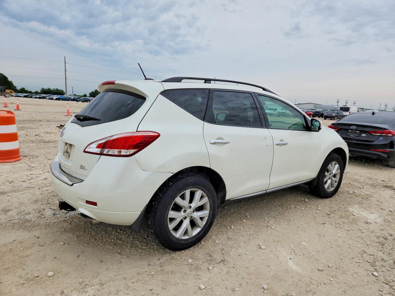 Nissan Murano S