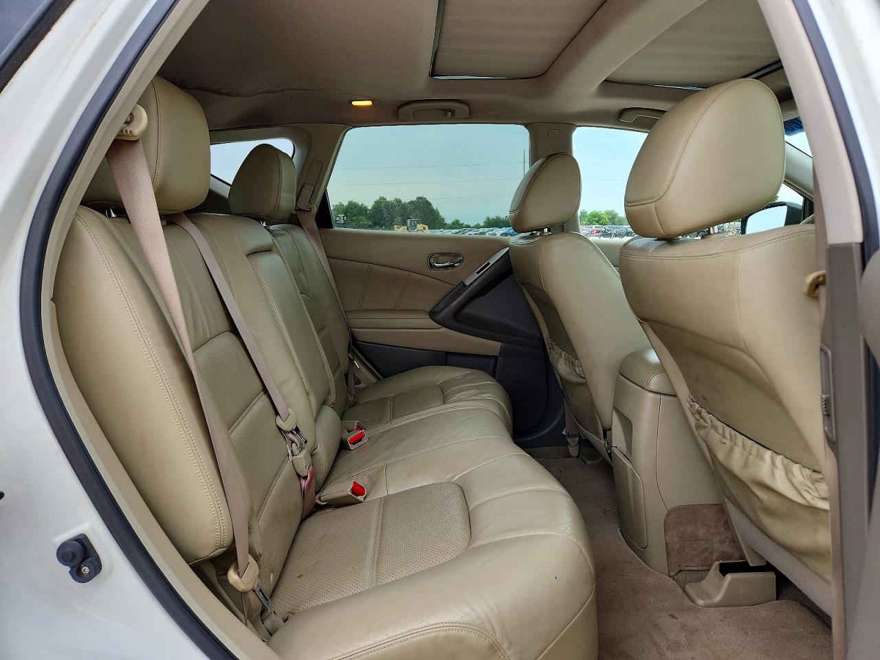Nissan Murano S