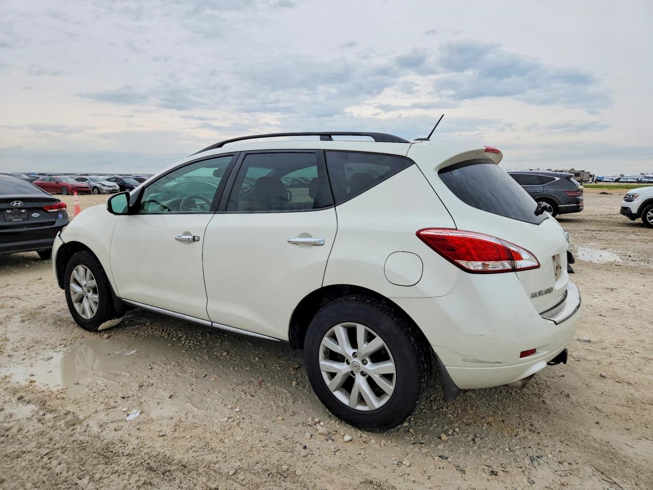 Nissan Murano S
