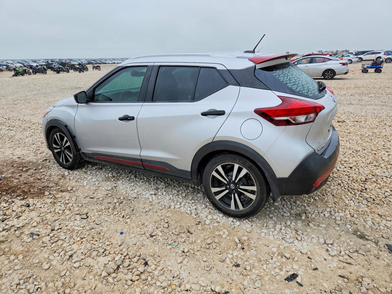 Nissan Kicks Sv