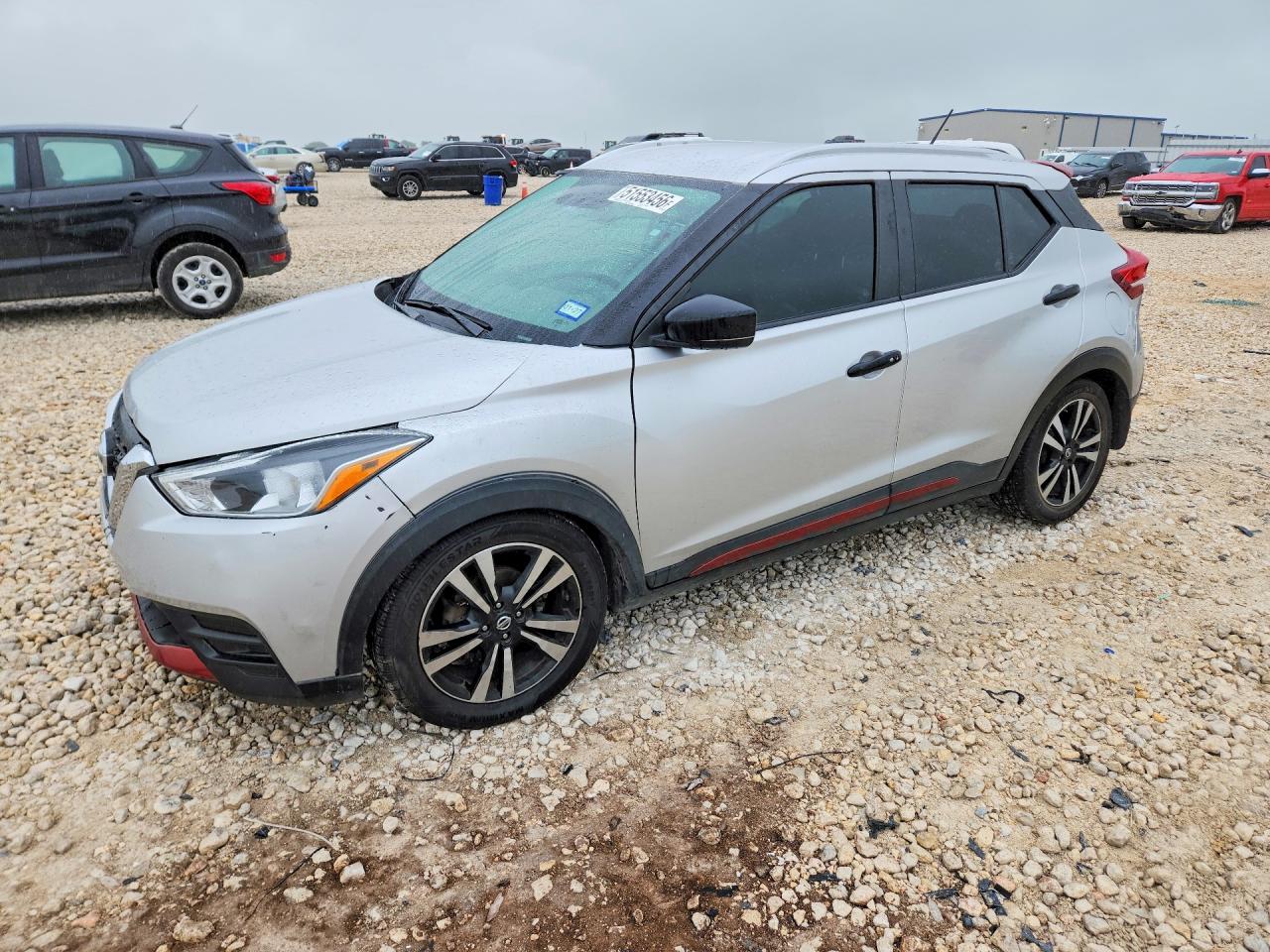 Salvage Nissan Kicks Image