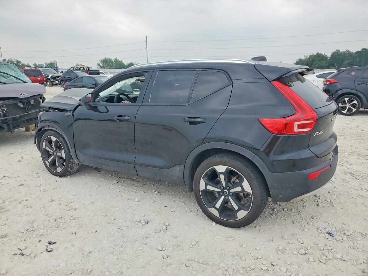 Volvo XC40 T5 Momentum