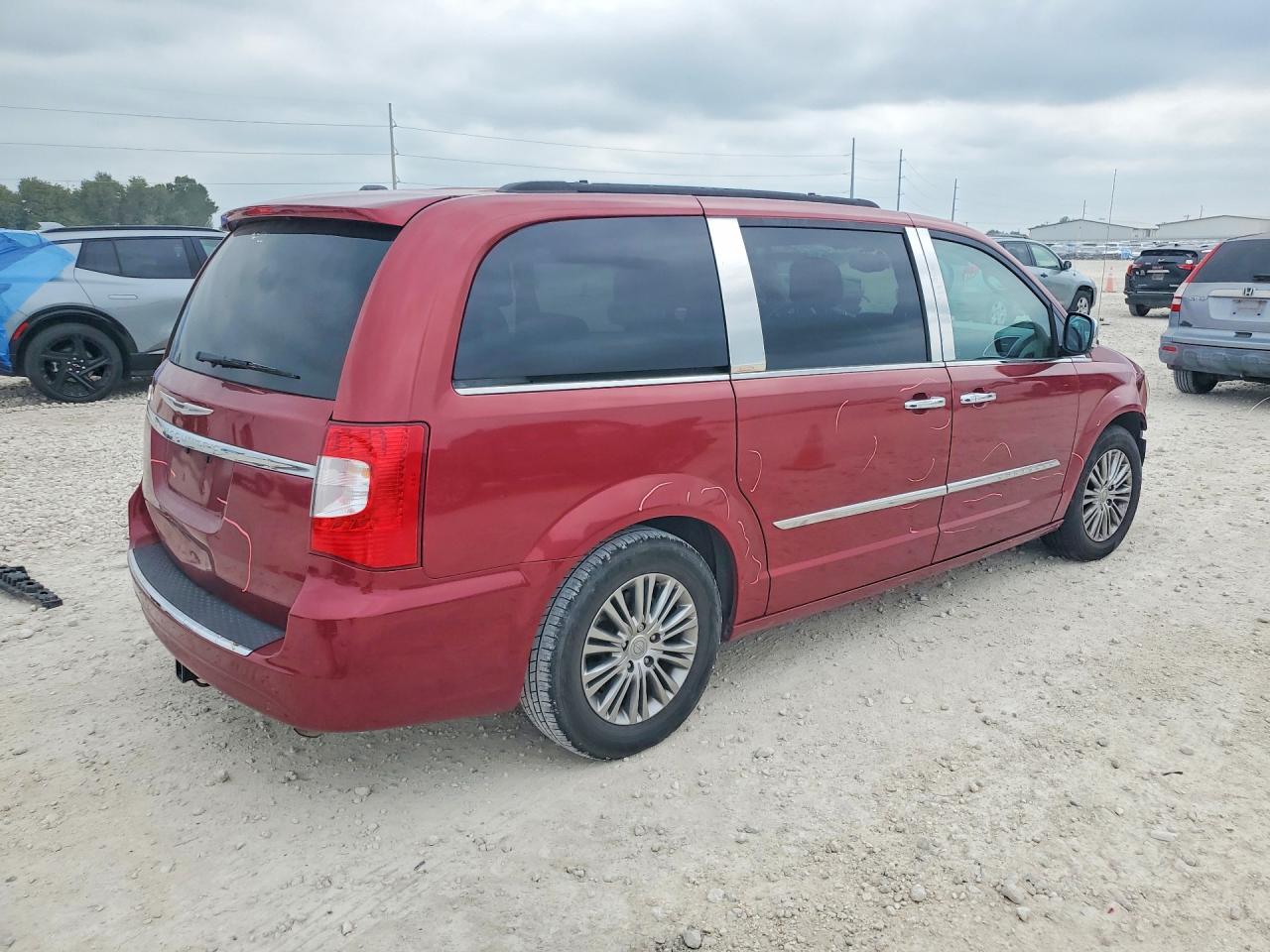 Chrysler Minivan Touring L