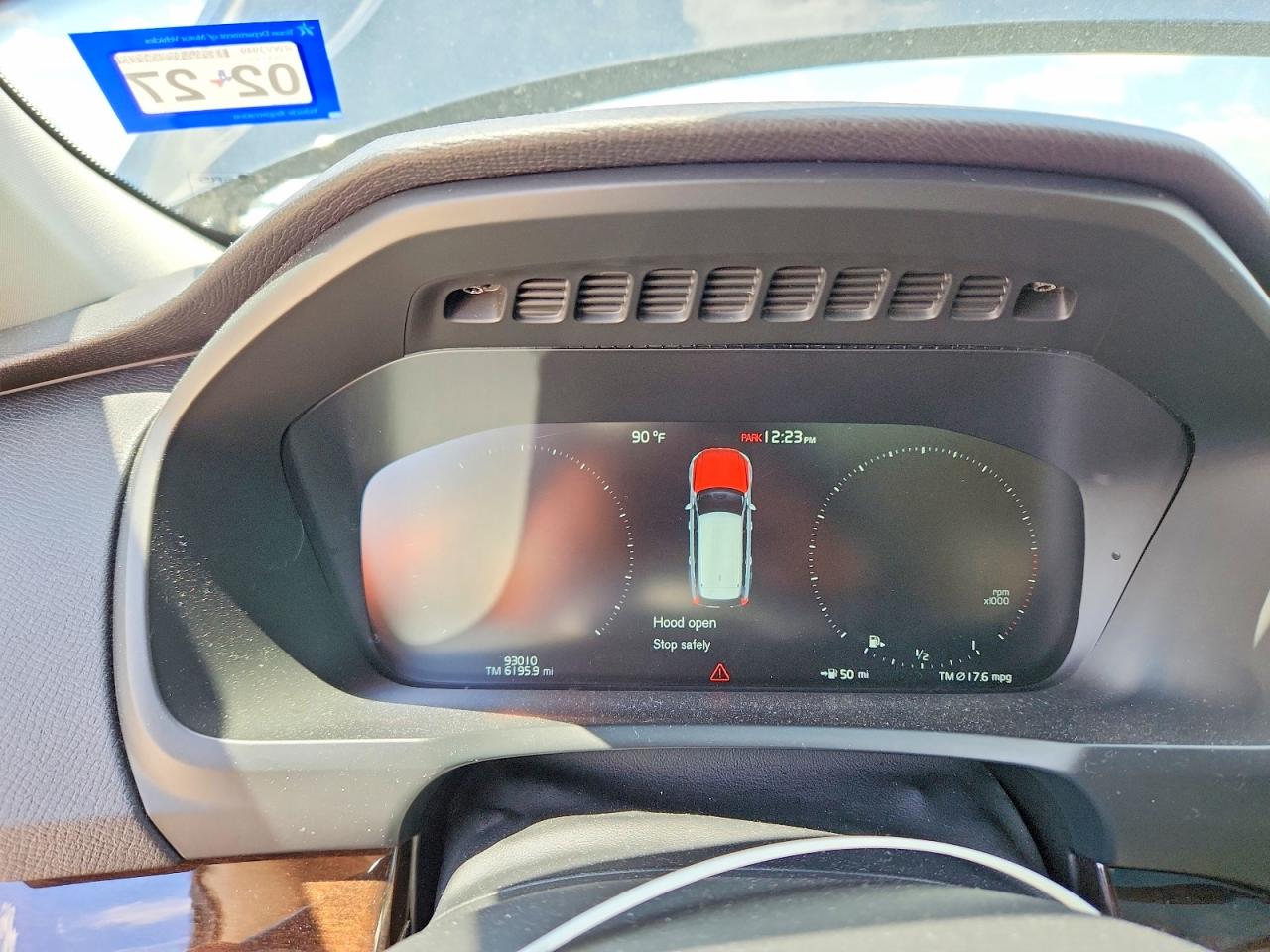 Volvo XC90 T6