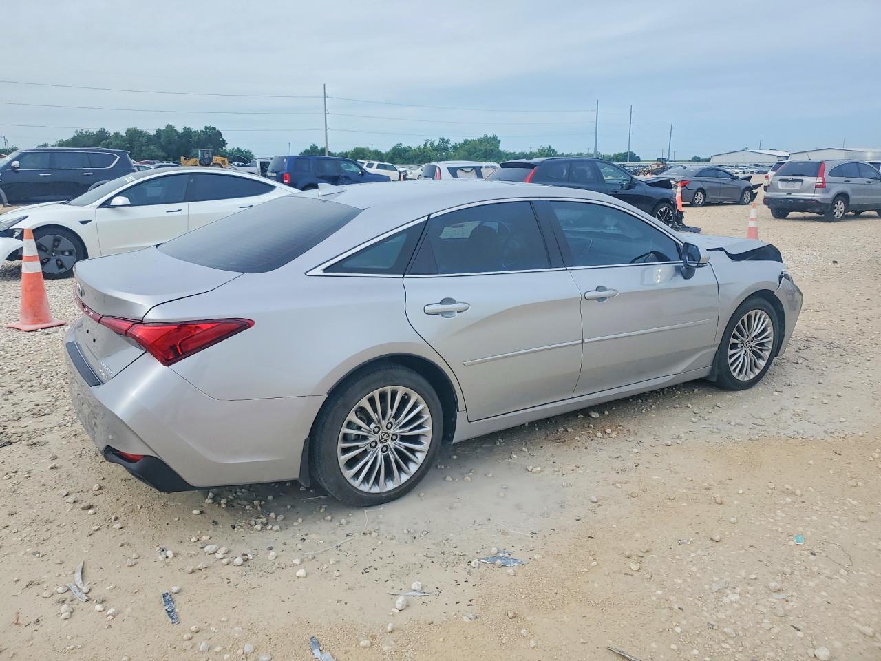 Toyota Avalon Limited