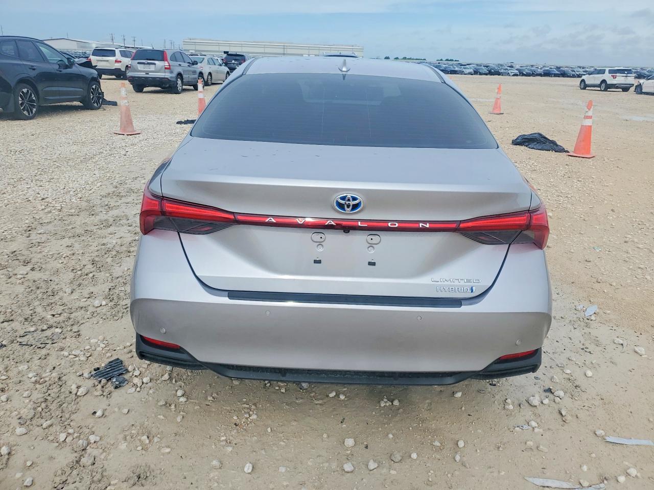 Toyota Avalon Limited