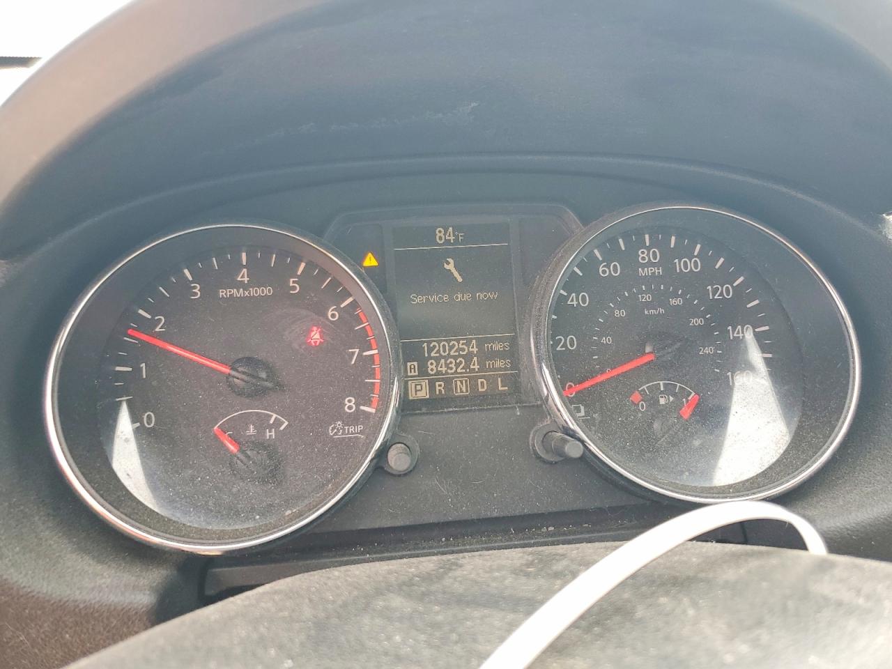 Nissan Rogue S