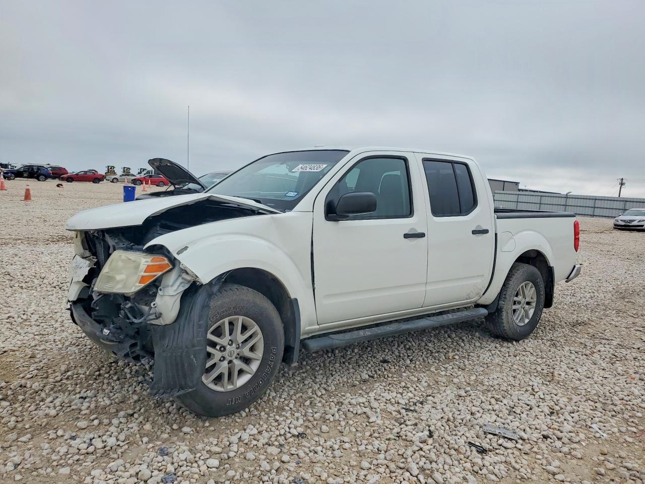 Salvage Nissan Frontier Image