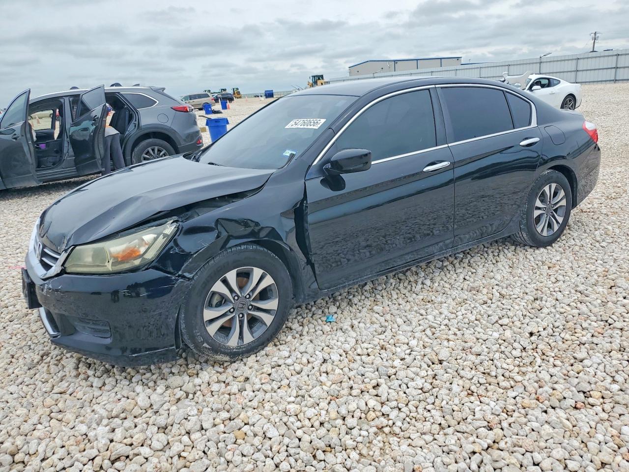 Salvage Honda Accord Image
