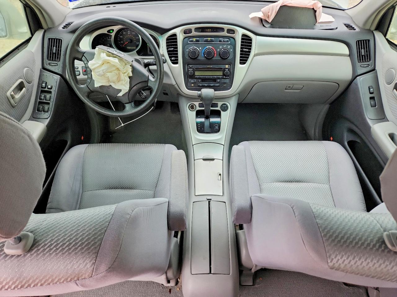 Toyota Highlander Base