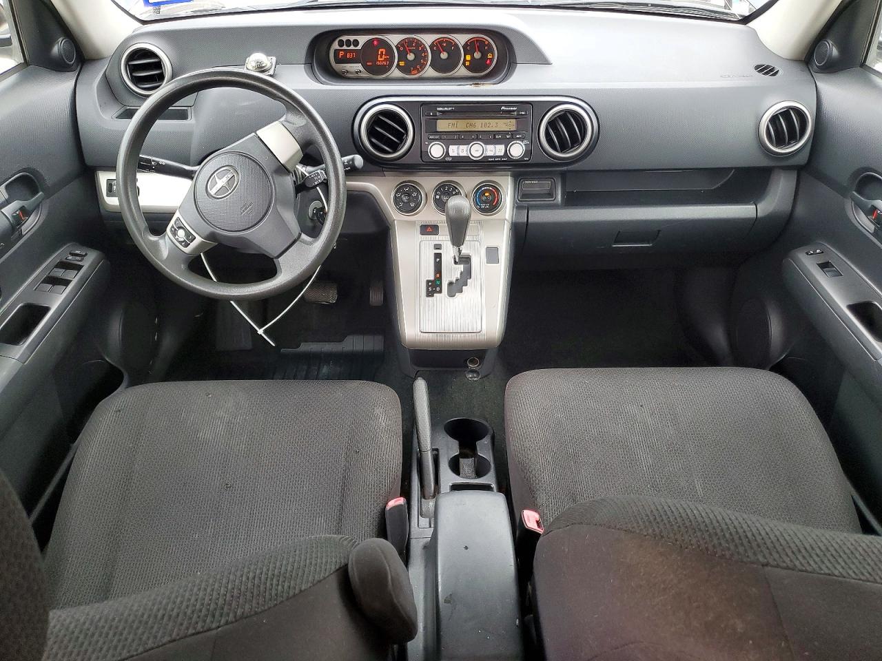 Toyota Scion Xb