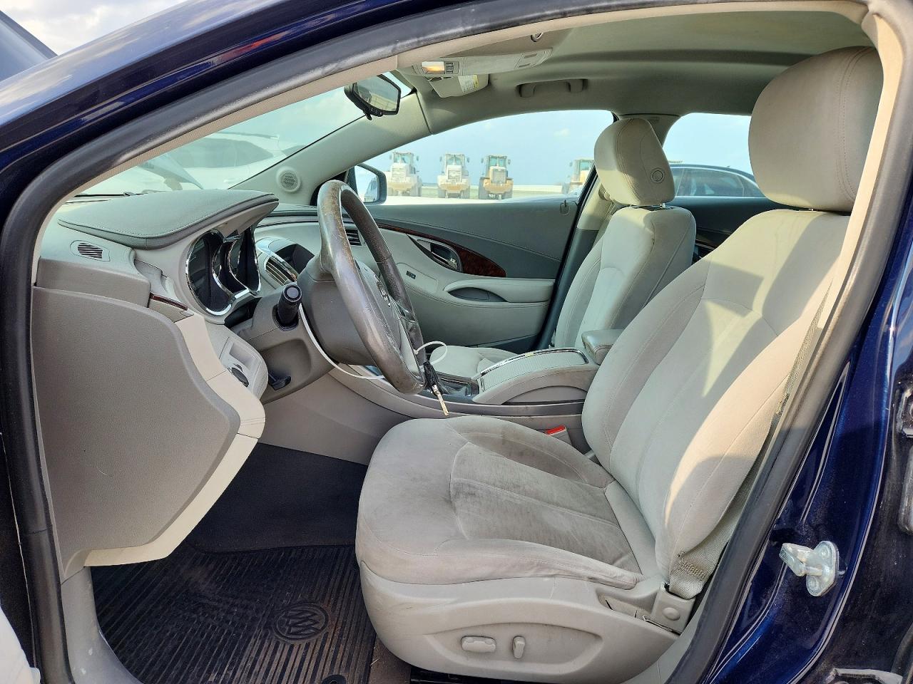 Buick LaCrosse Cx