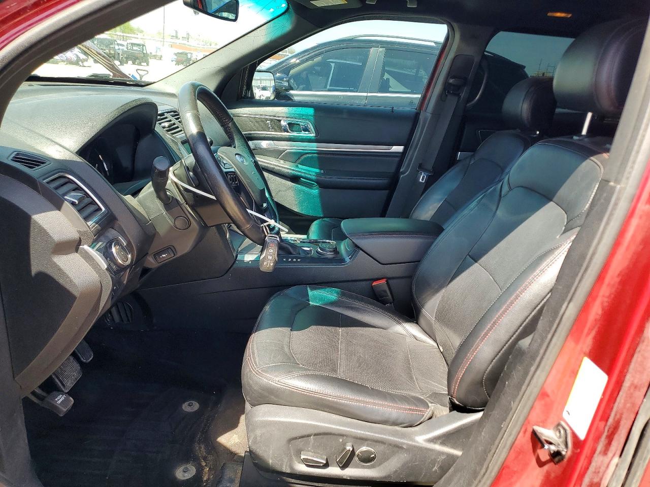 Ford Explorer Sport