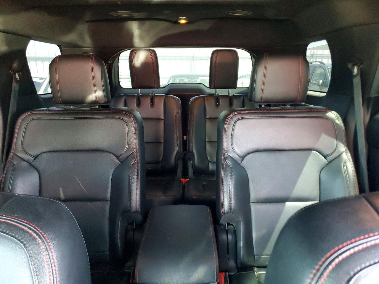 Ford Explorer Sport