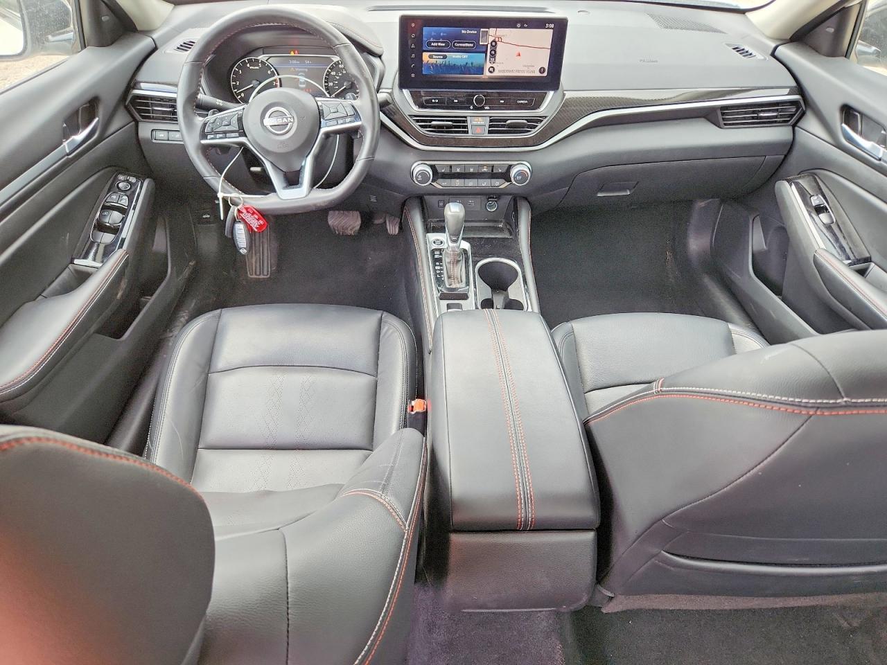 Nissan Altima Sr