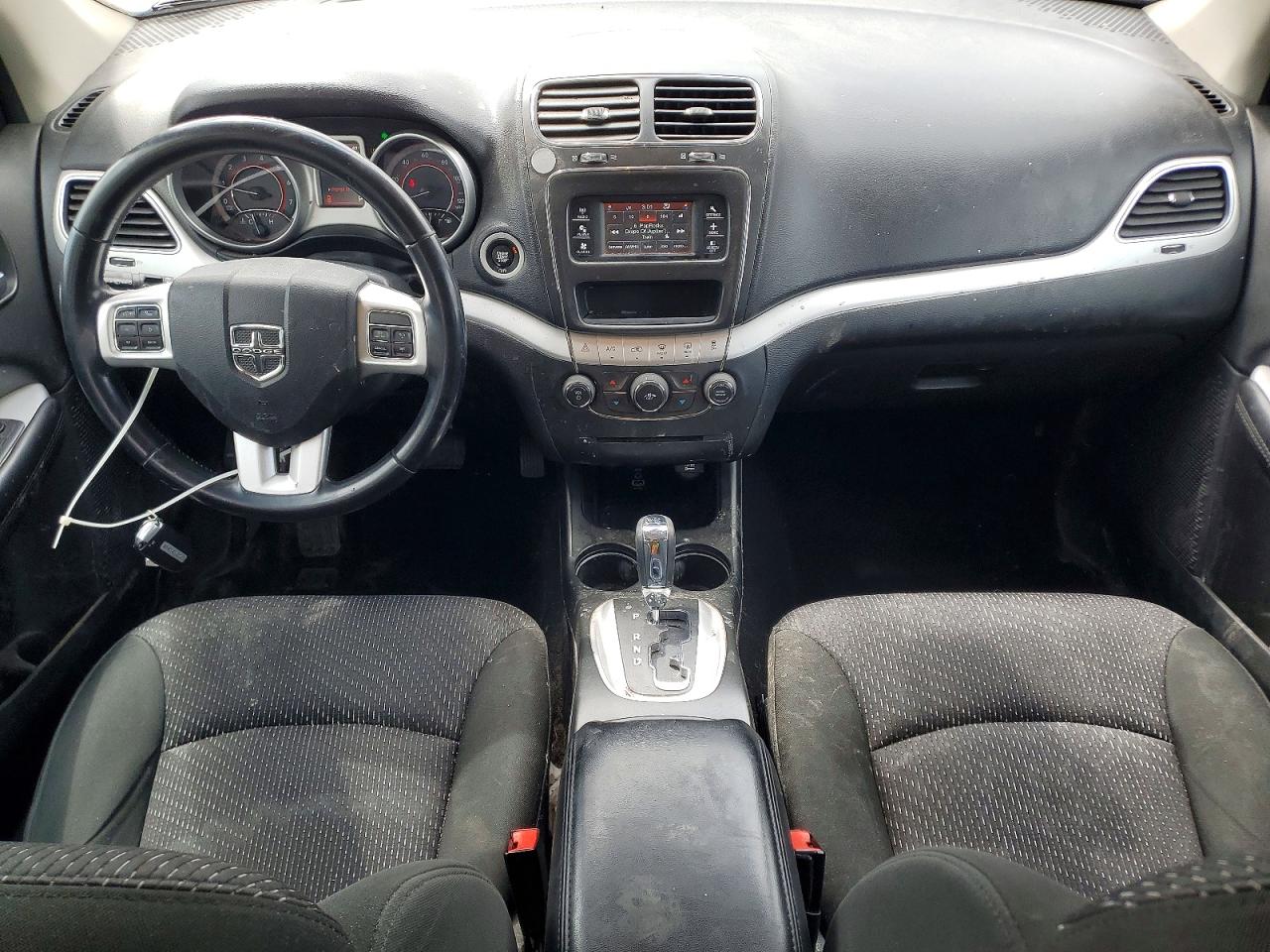 Dodge Journey Se
