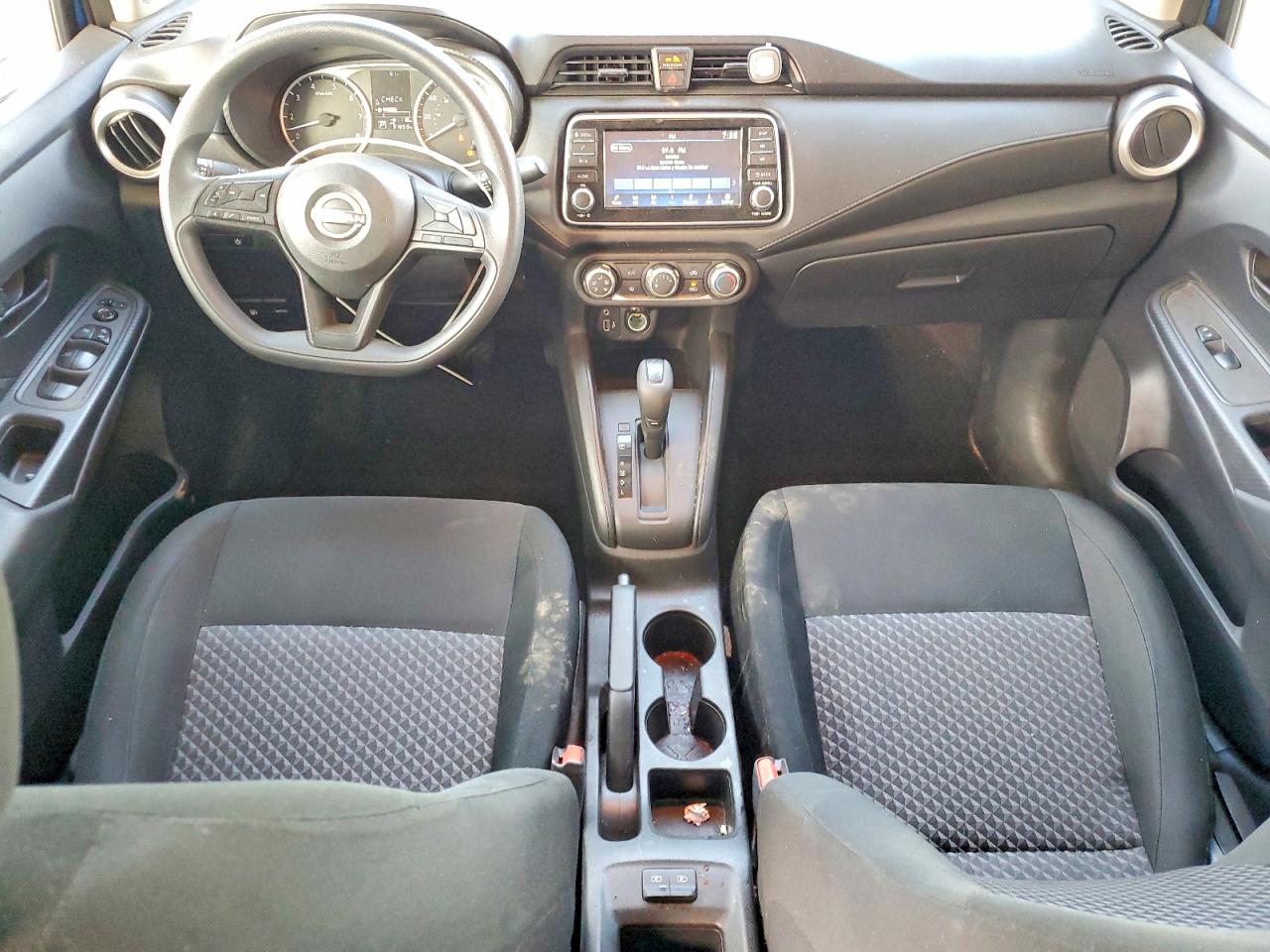 Nissan Versa S