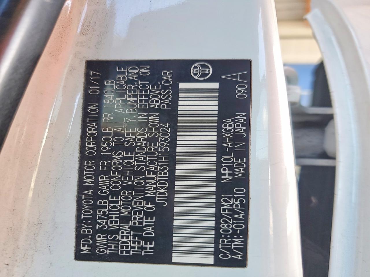 Toyota Prius c Three