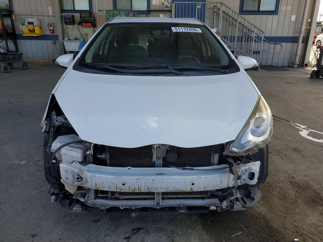 Toyota Prius c Three
