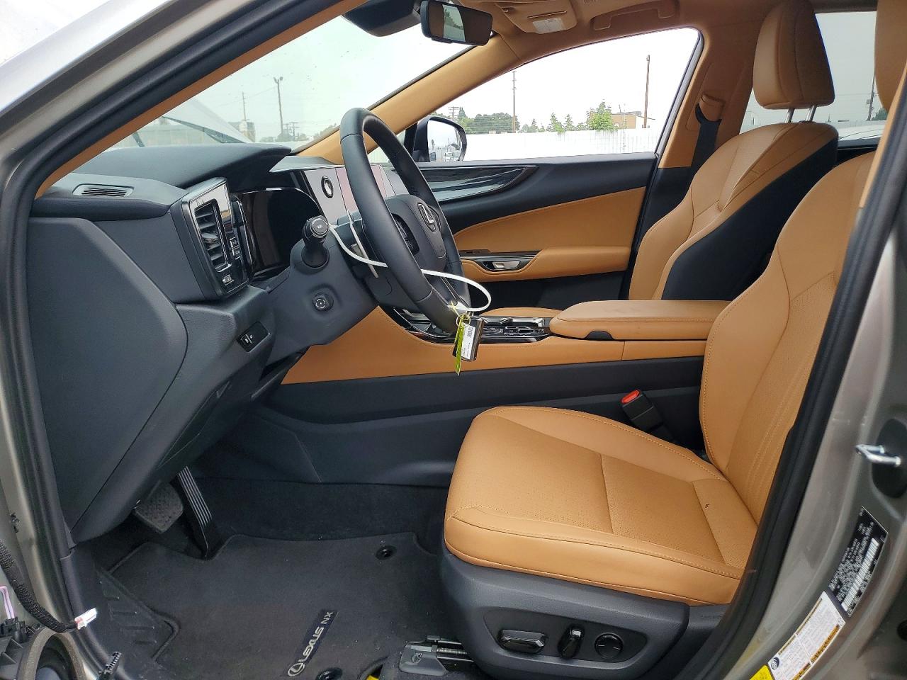 Lexus NX Premium