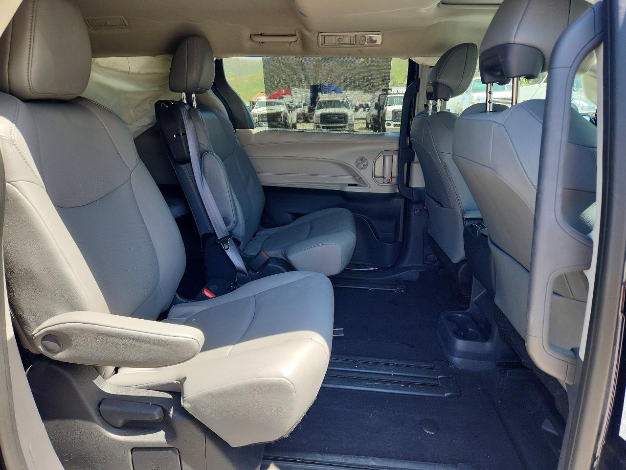 Toyota Sienna Xle