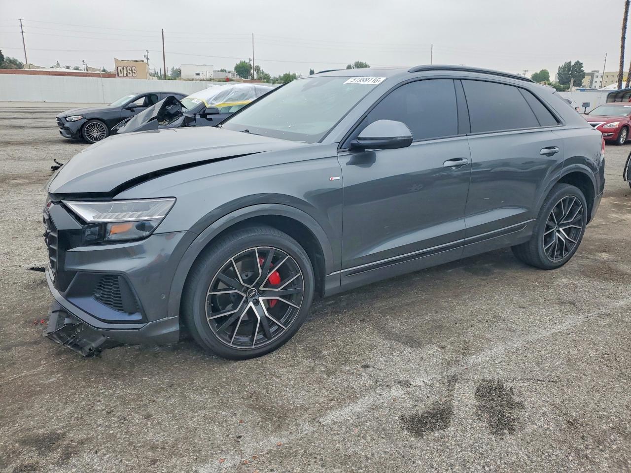 Salvage Audi Q8 Image