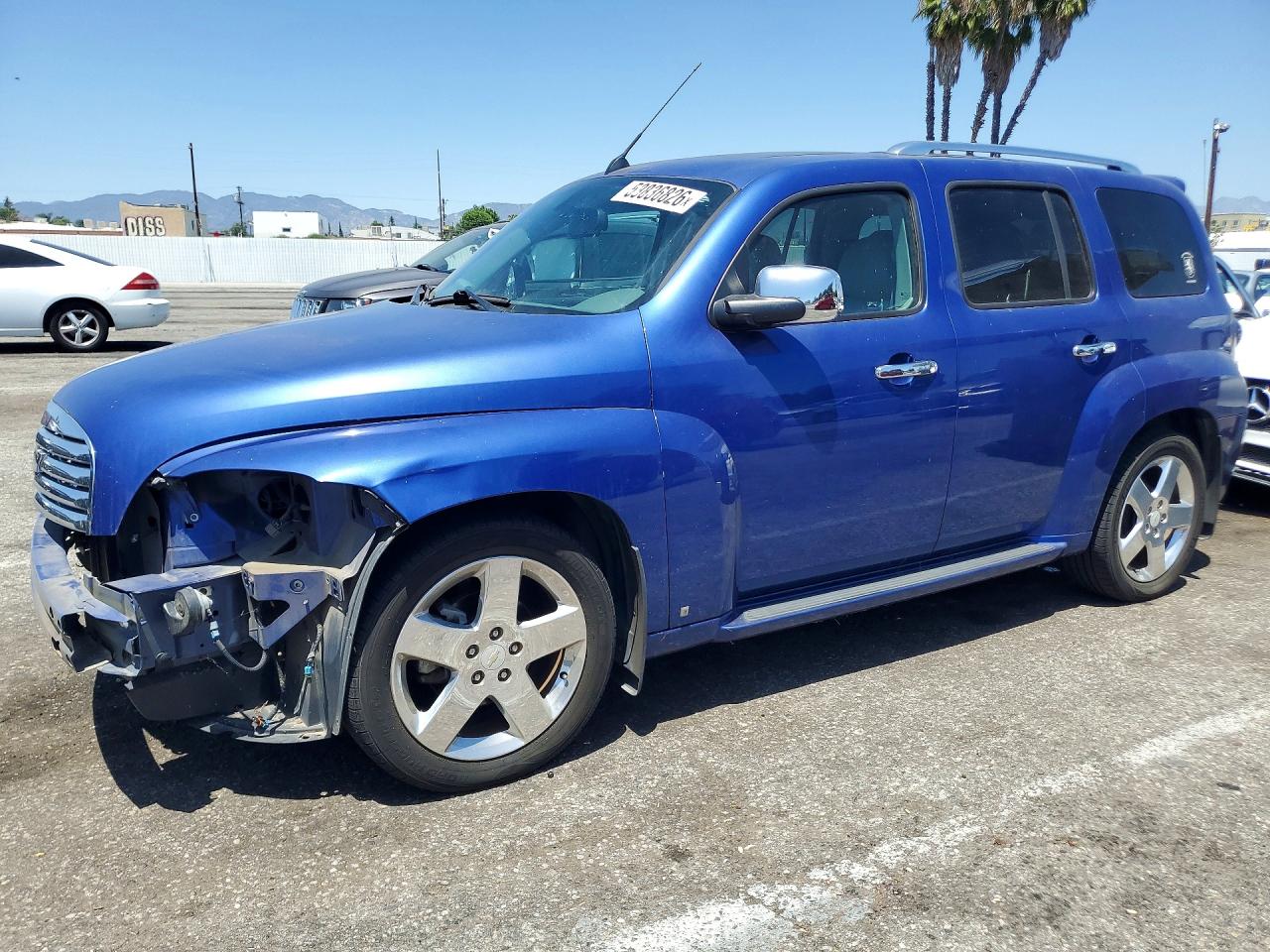 Salvage Chevrolet HHR Image