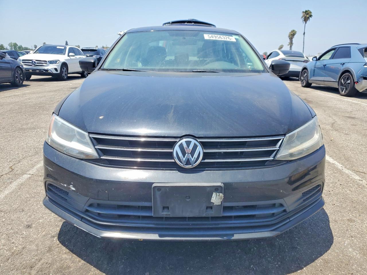 Volkswagen Jetta S