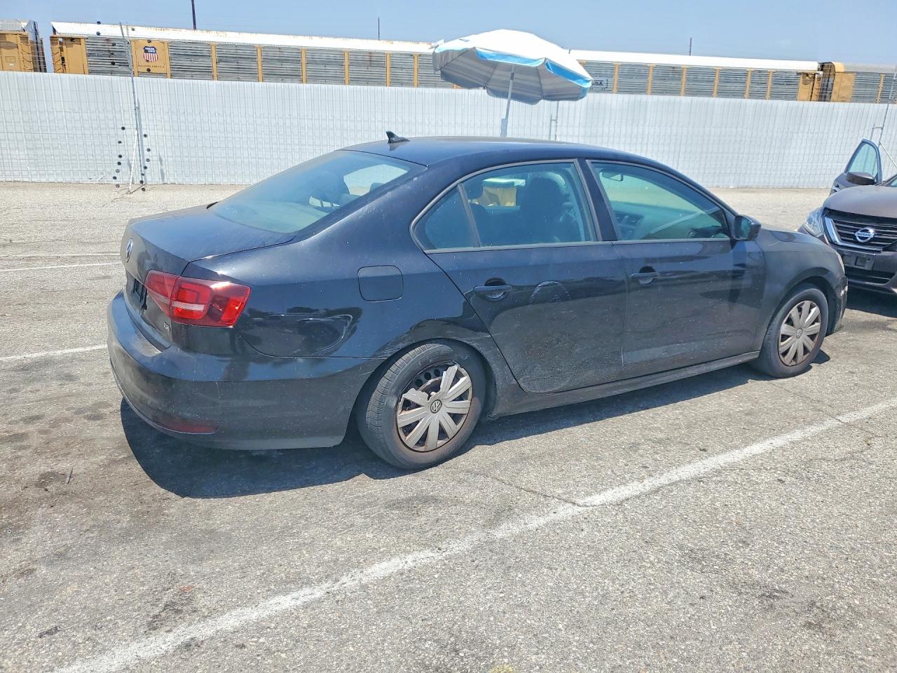 Volkswagen Jetta S