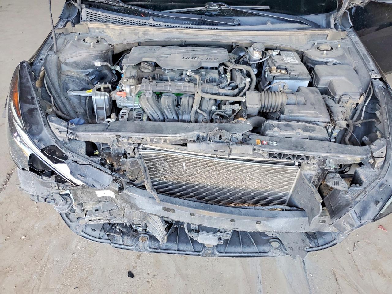 Hyundai ELANTRA Limited