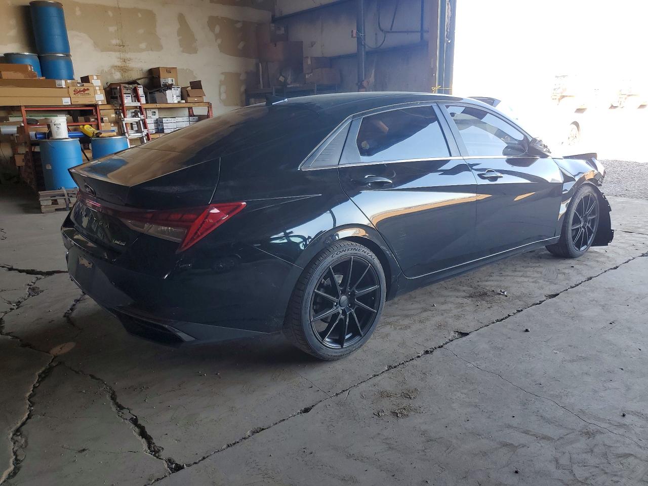 Hyundai ELANTRA Limited