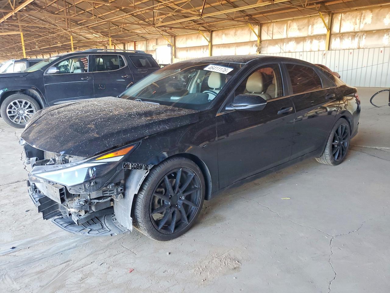 Salvage Hyundai ELANTRA Image