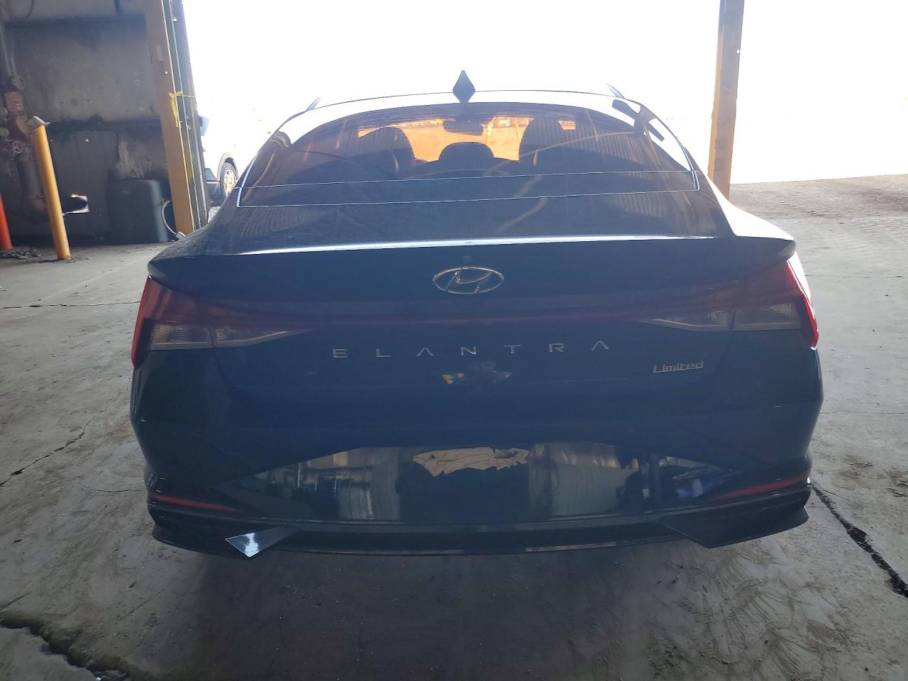 Hyundai ELANTRA Limited