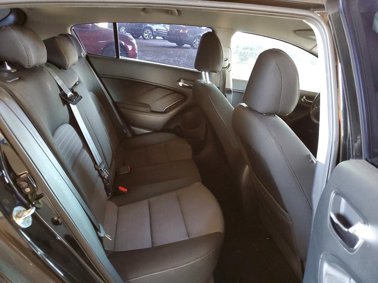 Kia Forte Ex