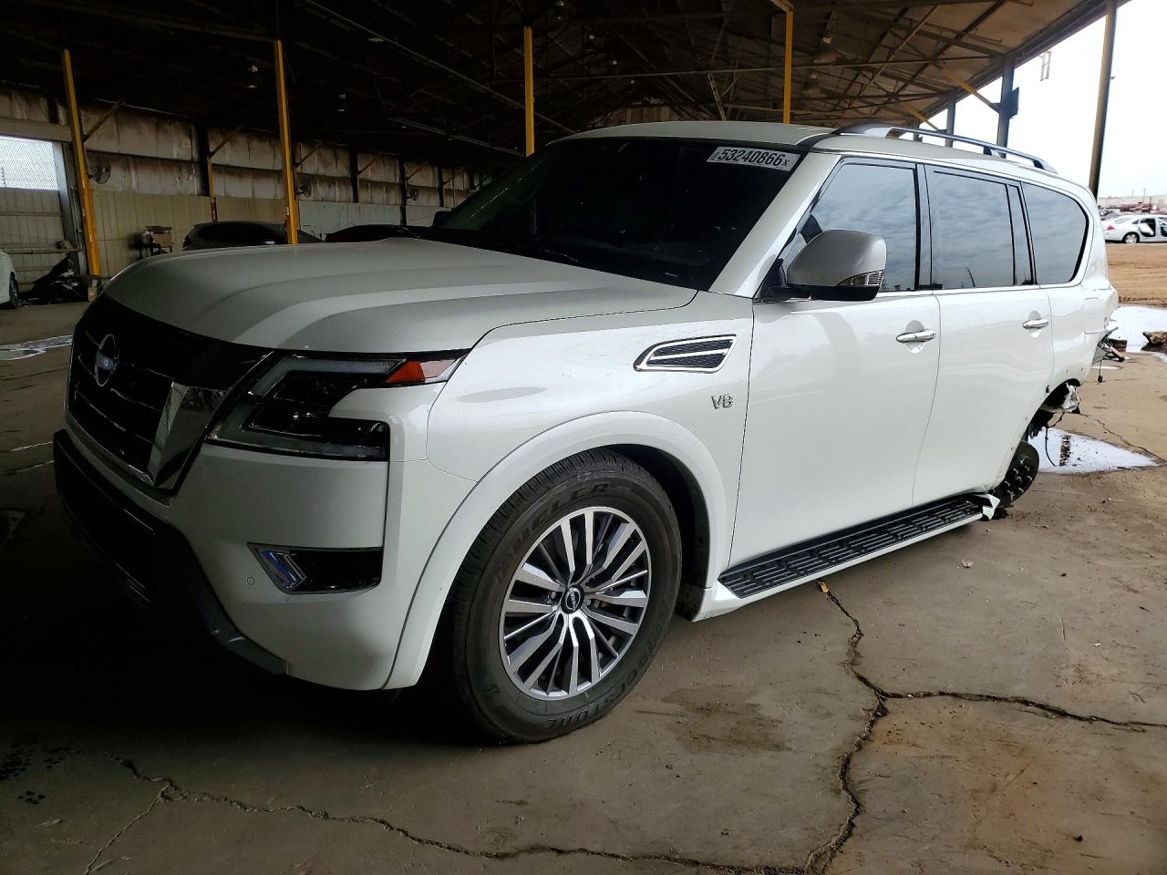 Salvage Nissan Armada Image