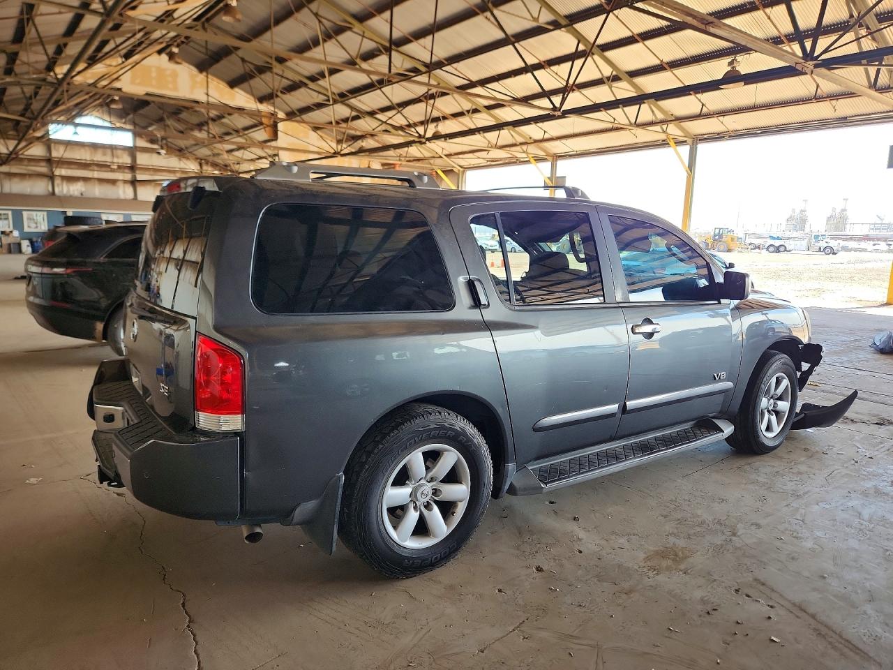 Nissan Armada Se