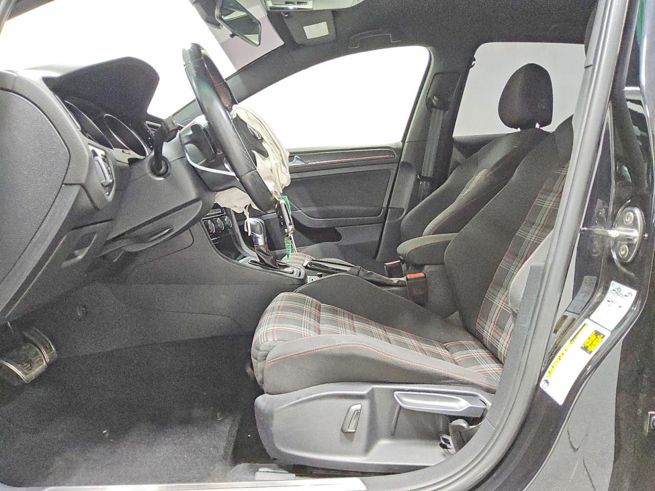 Volkswagen GTI S