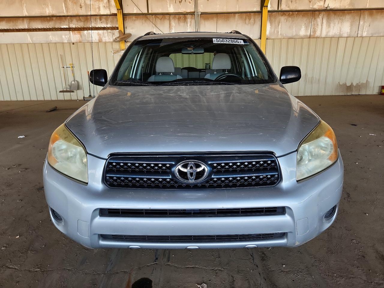 Toyota RAV4 Base
