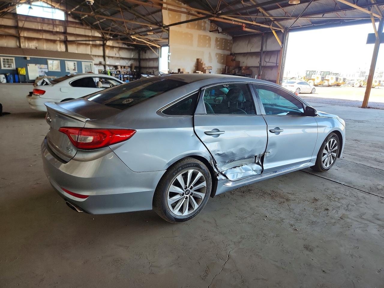 Hyundai SONATA Sport