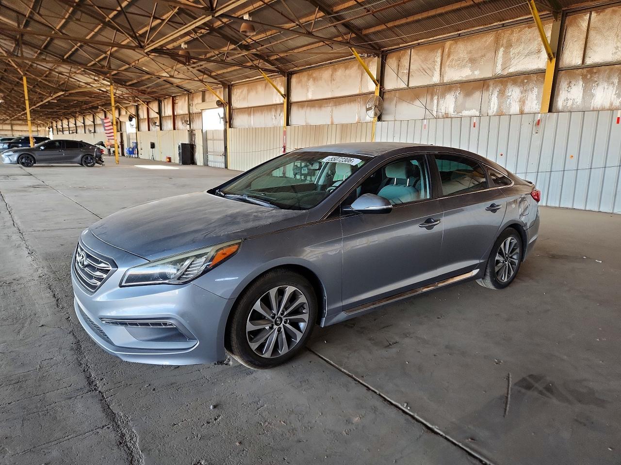 Salvage Hyundai SONATA Image