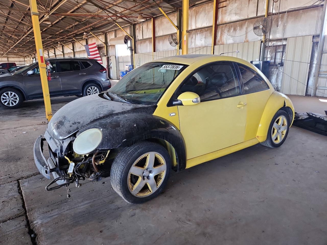 Salvage Volkswagen Beetle Image