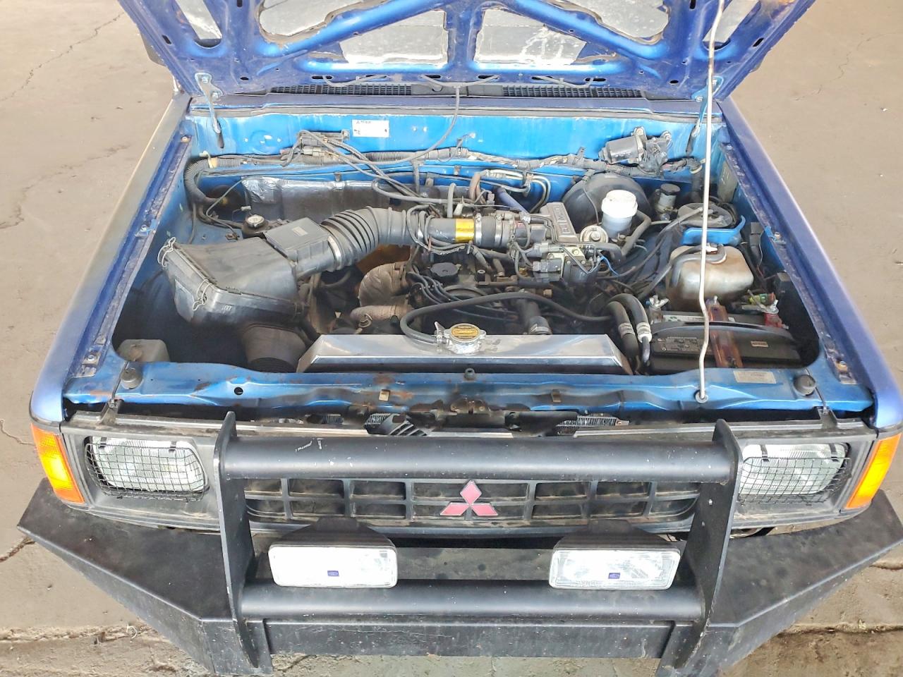 Mitsubishi Mighty Max